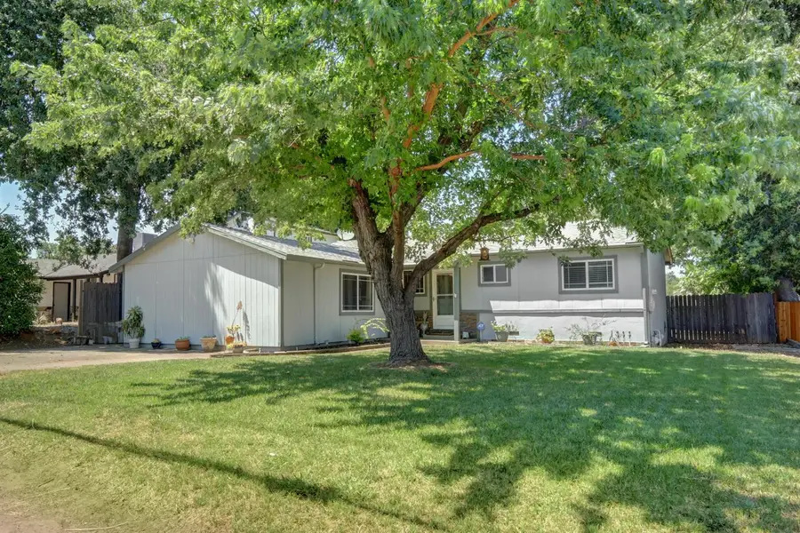 7601 Pratt Avenue, Citrus Heights, CA 95610 - #2