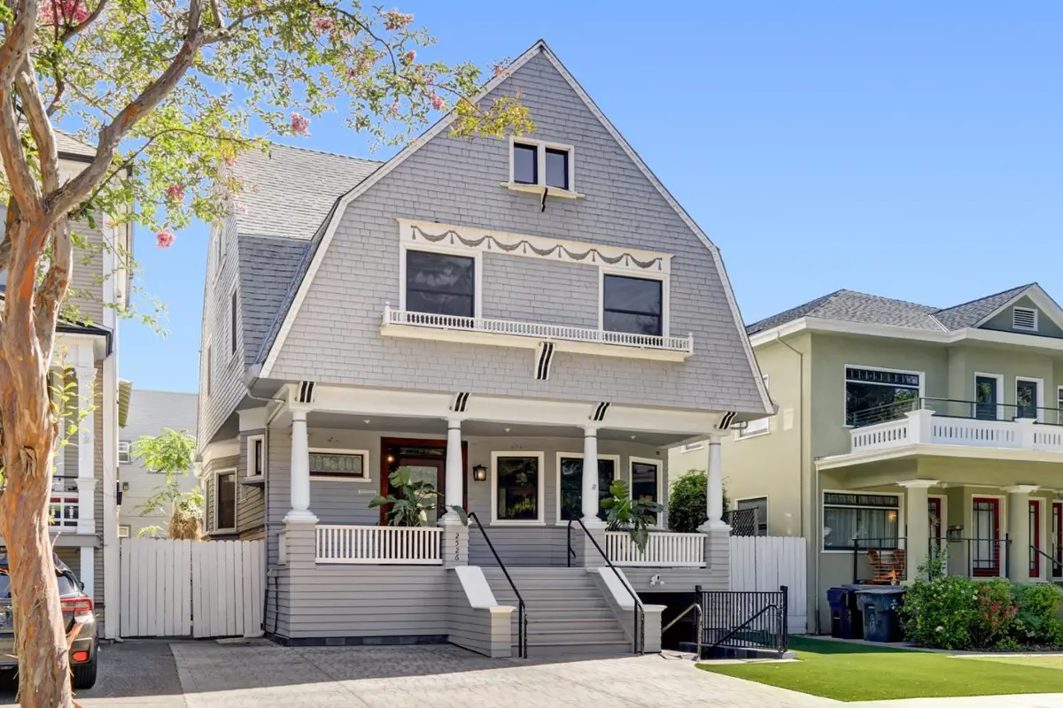 2526 Capitol Avenue, Sacramento, CA 95816 - #1