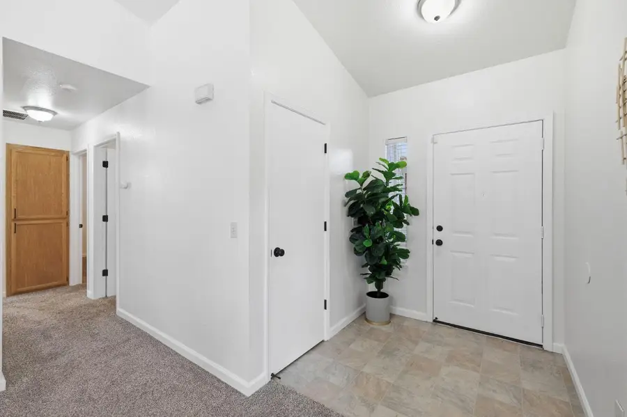 679 Cardoso Court, Galt, CA 95632 - #3