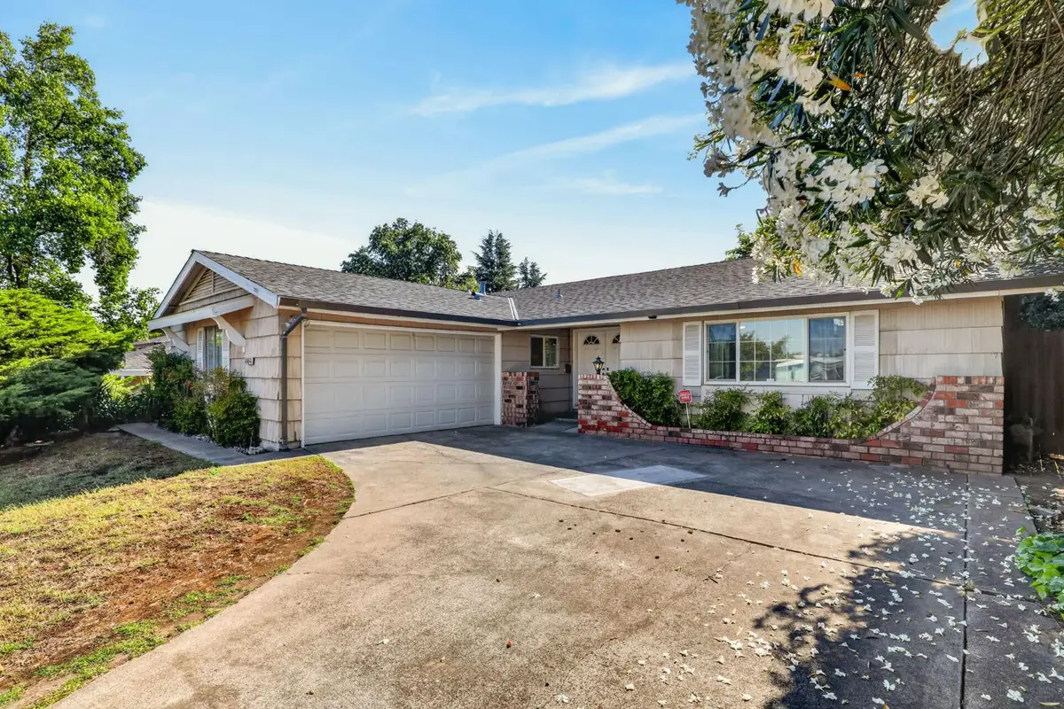 4864 Papaya Drive, Fair Oaks, CA 95628 - #1