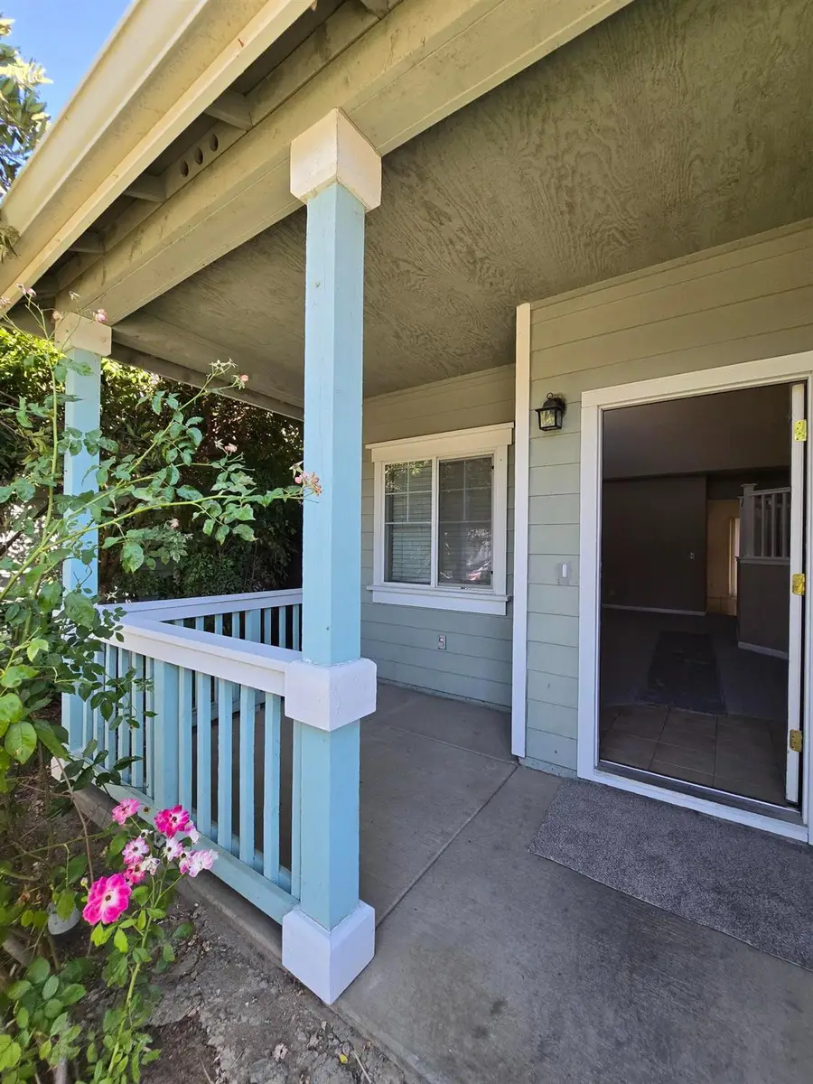 1906 Calaveras Court, Tracy, CA 95377 - #3