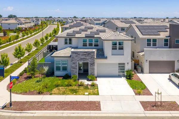 3483 Mulholland Drive, Lathrop, CA 95330