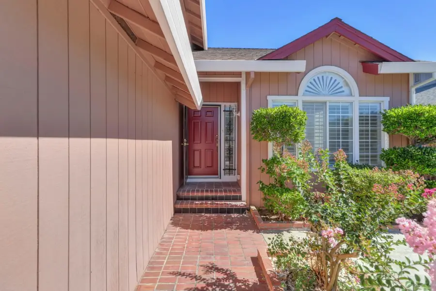 8436 Cutler Way, Sacramento, CA 95828 - #2