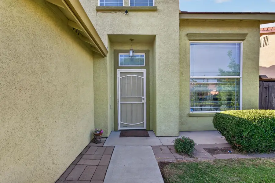 625 SE Helen Drive, Turlock, CA 95382 - #3