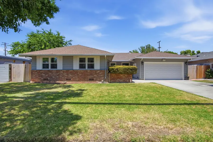 319 Norwegian Avenue, Modesto, CA 95350 - #2