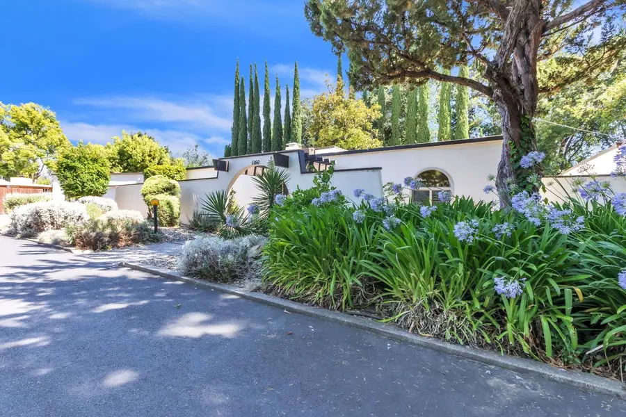 1160 Silver Lake Drive, Sacramento, CA 95831 - #3