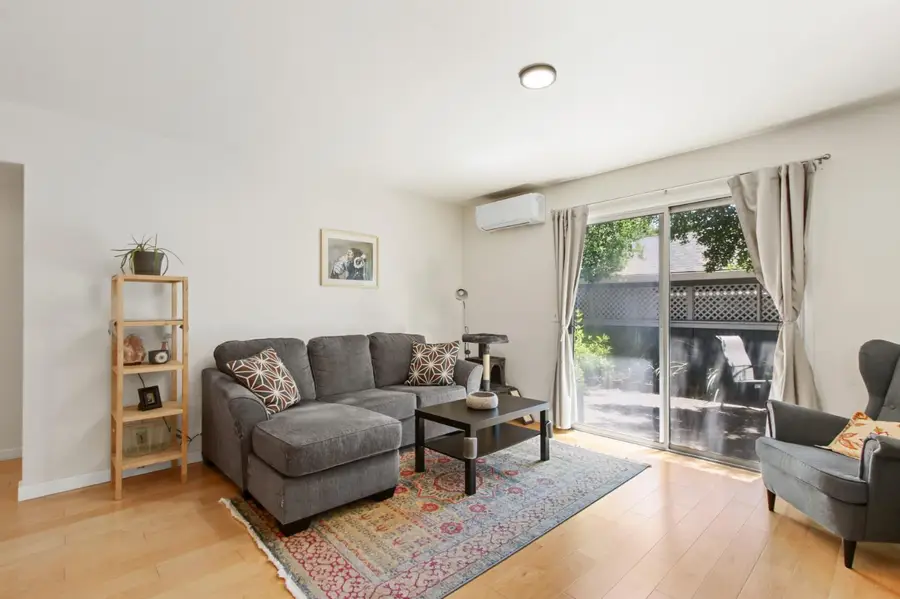 3062 Woods Circle, Davis, CA 95616 - #2