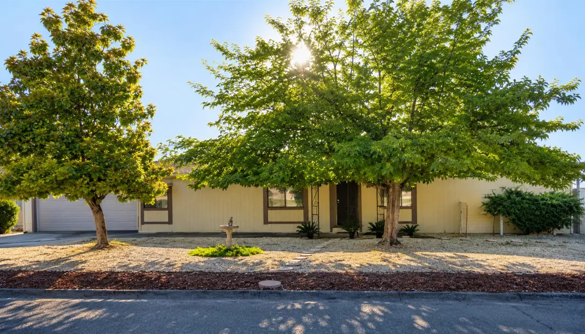 16 Harbor Court, Oroville, CA 95966 - #1