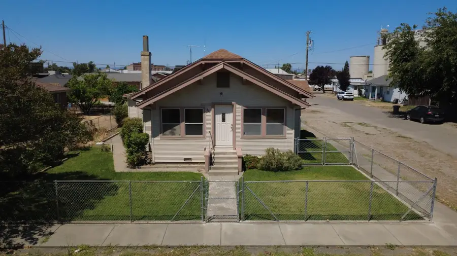 501 2nd Street, Arbuckle, CA 95912 - #2