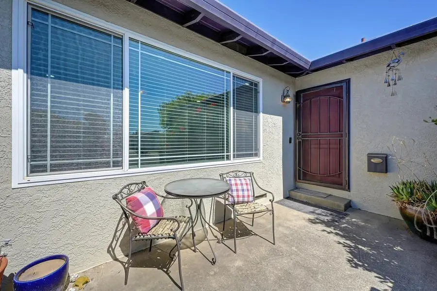 7616 Southbreeze Drive, Sacramento, CA 95828 - #3