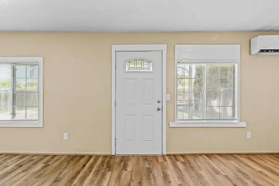 1233 Sycamore Avenue, Stockton, CA 95205 - #3