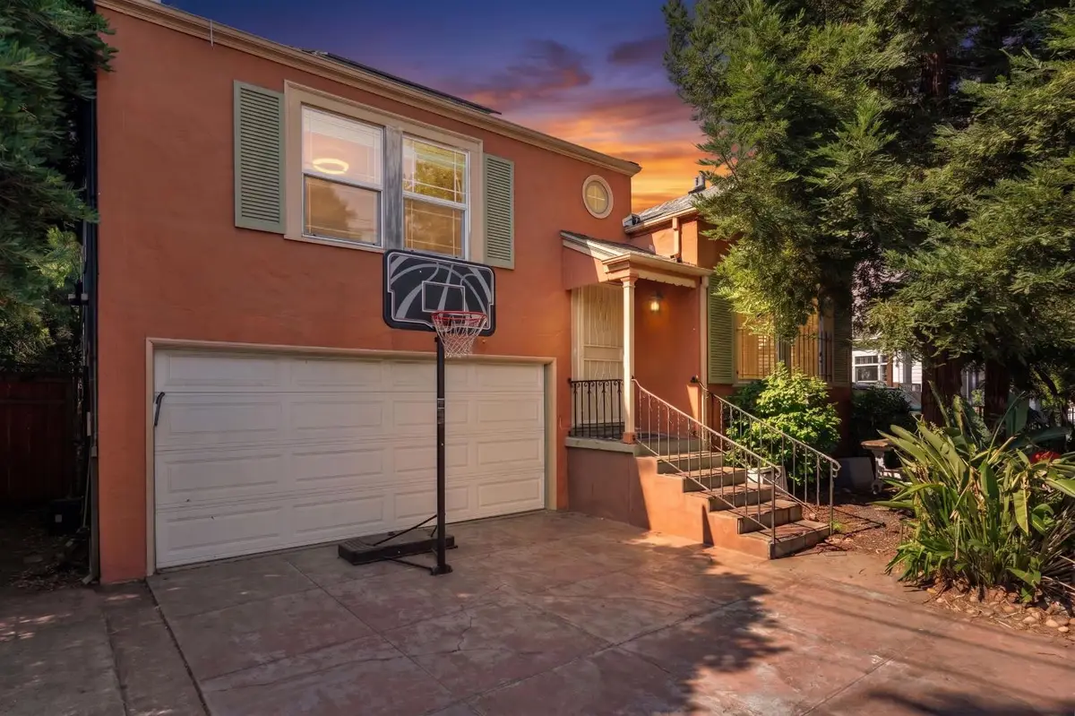 728 W Acacia Street, Stockton, CA 95203 - #1