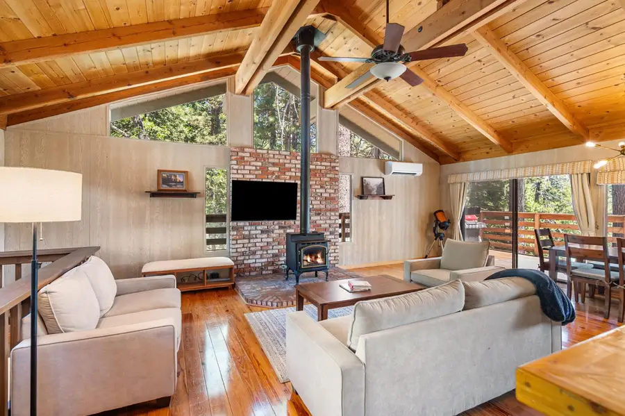 2594 Navajo, Dorrington, CA 95223 - #2