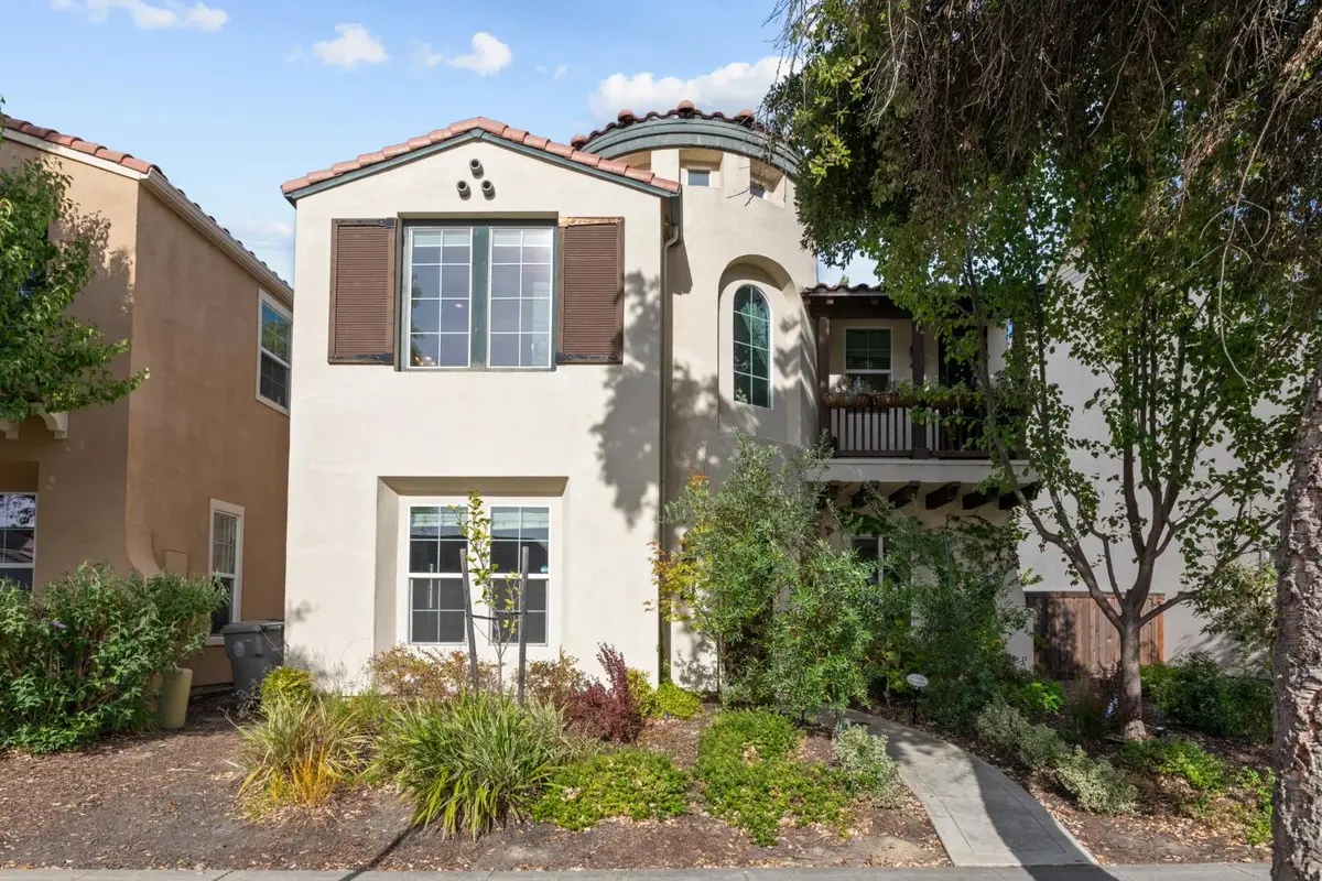 3073 Crocker Drive, Sacramento, CA 95818 - #1