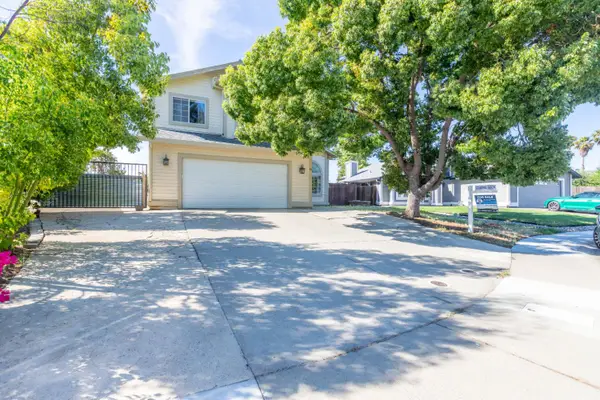 11 Monterosa Court, Sacramento, CA 95823