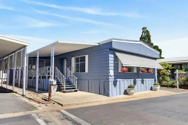 10035 Mills Station #136, Sacramento, CA 95827