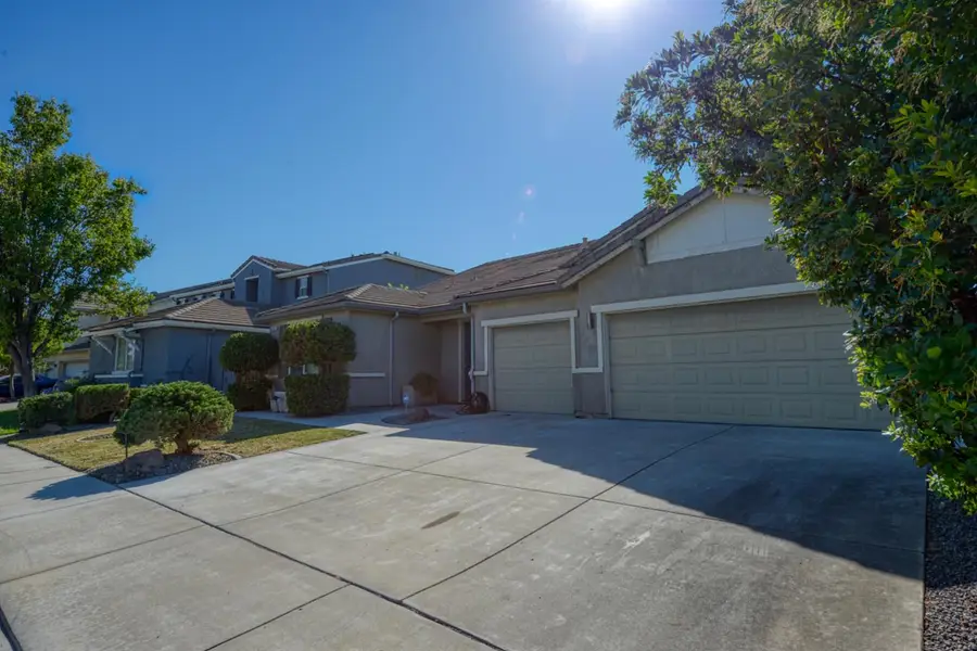 657 Mt Rushmore Drive, Newman, CA 95360 - #3