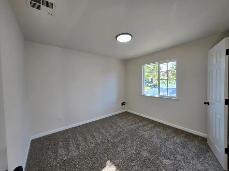 3057 Courtside Drive, Diamond Springs, CA 95619 - #3