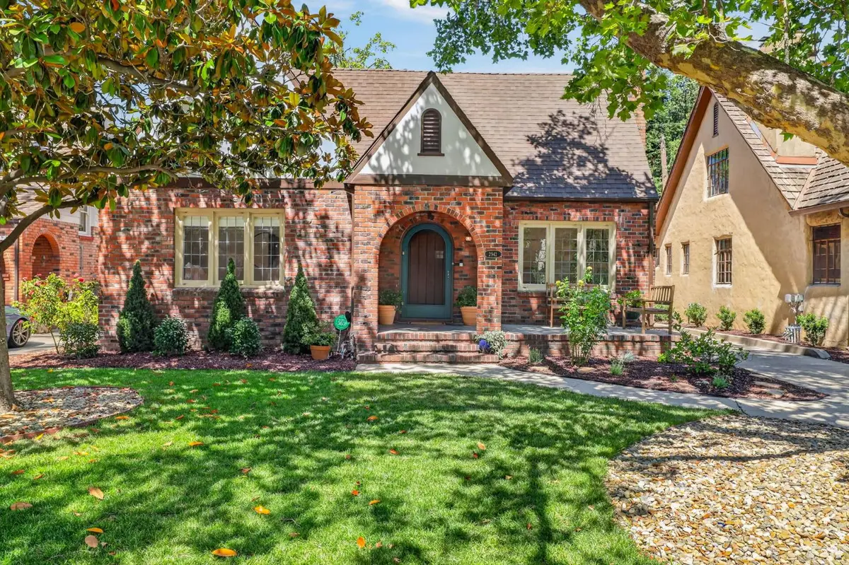 2942 Highland Avenue, Sacramento, CA 95818 - #1