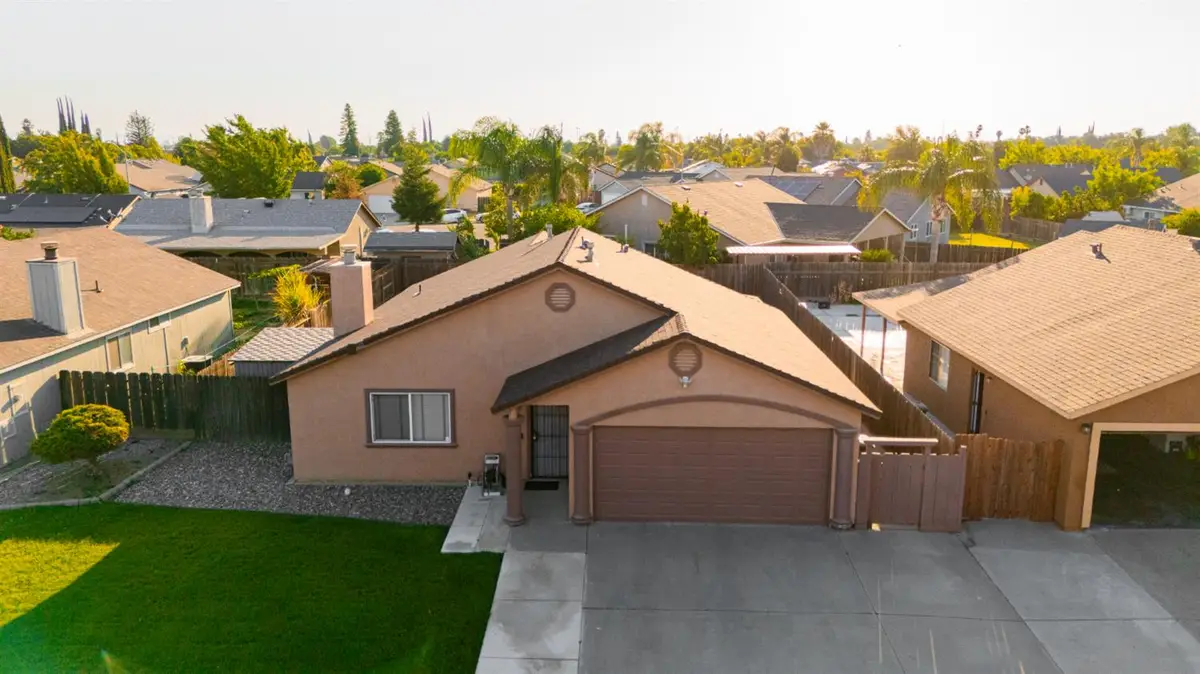 1422 Pinot Drive, Livingston, CA 95334 - #1