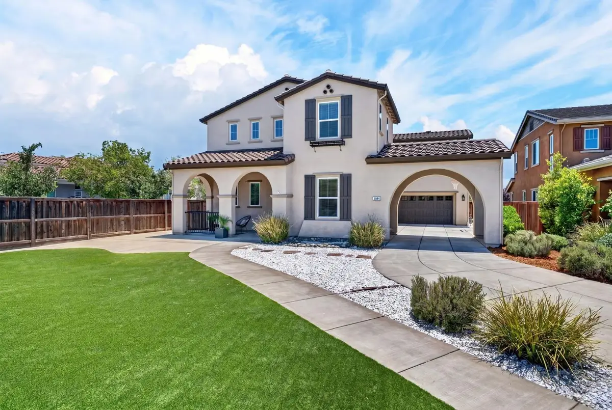 1944 Henry Court, Woodland, CA 95776 - #1