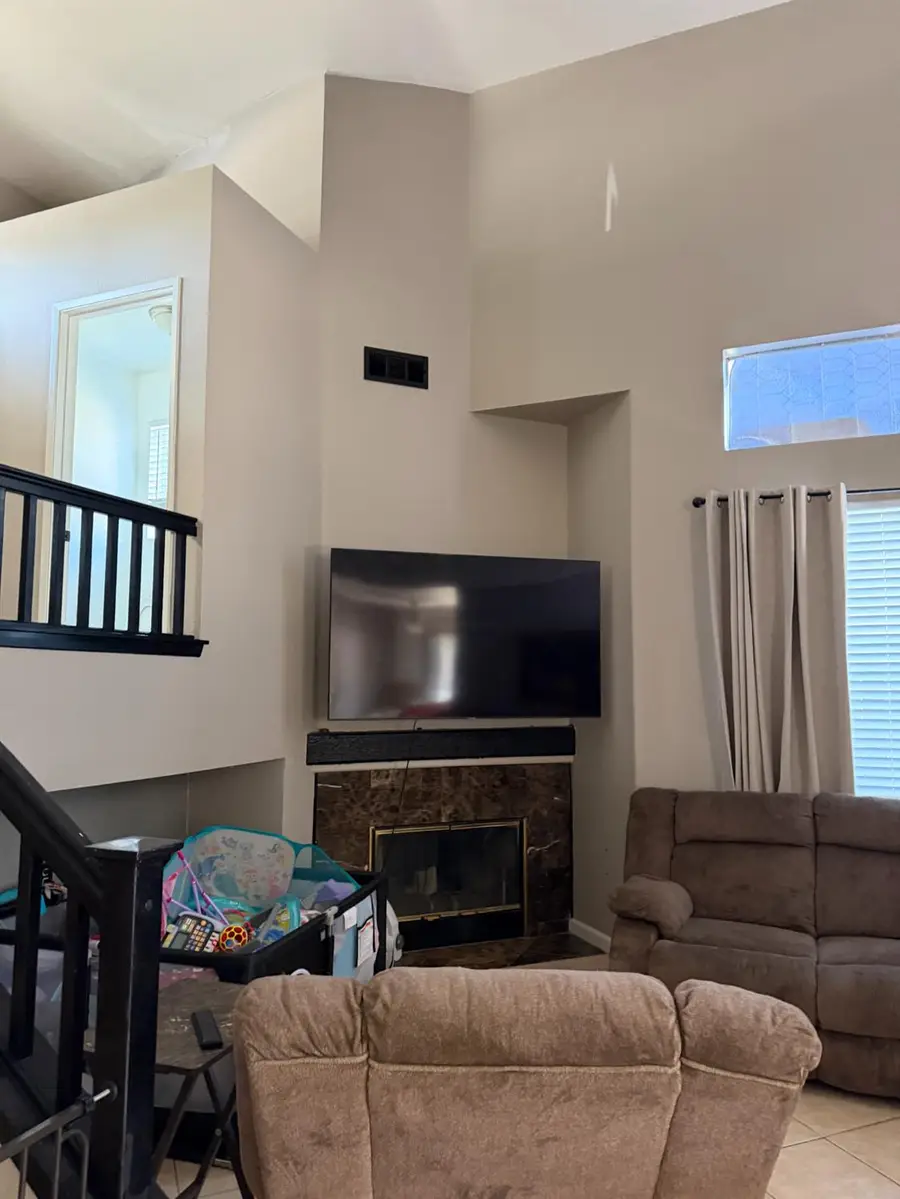 3321 Gable Court, Stockton, CA 95209 - #3
