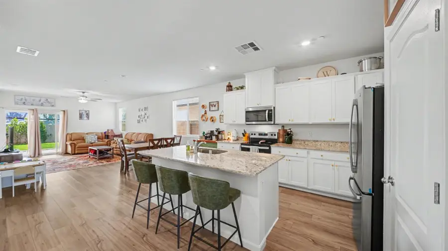 6518 Arena Way, Riverbank, CA 95367 - #3