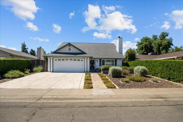 66 Audia Circle, Sacramento, CA 95823