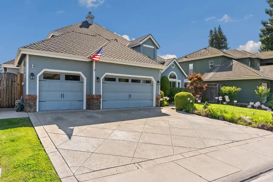 9075 Doncaster Court, Elk Grove, CA 95624 - #3