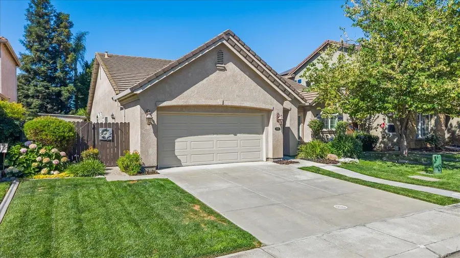 1343 Primavera Avenue, Manteca, CA 95336 - #2