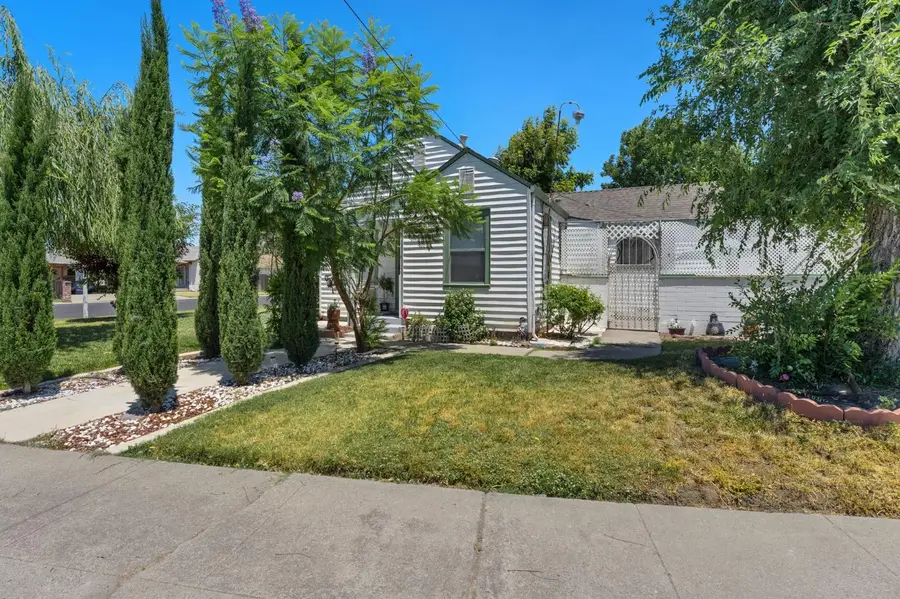 2102 N Funston, Stockton, CA 95205 - #3