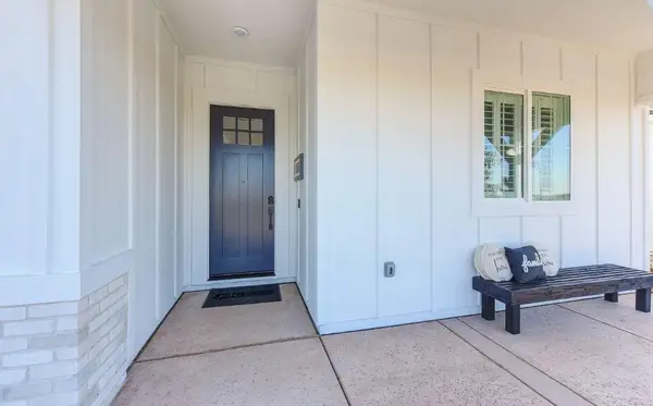 6161 Riding Path Drive, Roseville, CA 95747