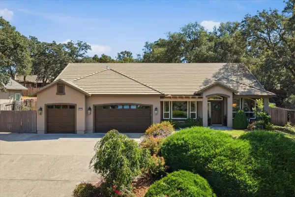 2861 Osborne Road, Cameron Park, CA 95682