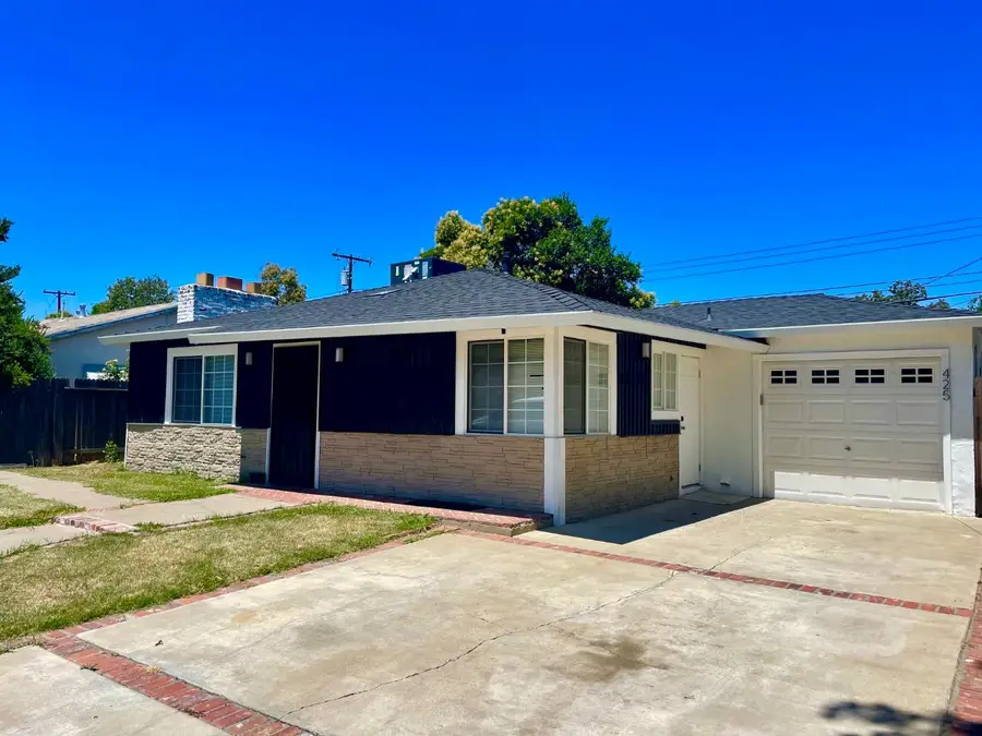 3425 Wemberley, Sacramento, CA 95864 - #3