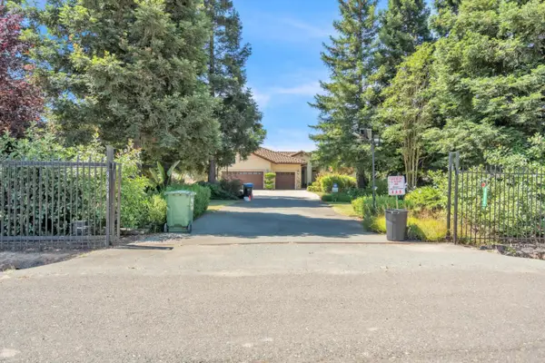 8654 Bradshaw Road, Elk Grove, CA 95624