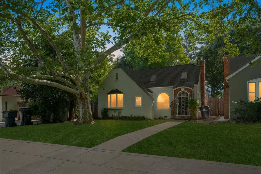 3723 E Pacific Avenue, Sacramento, CA 95820 - #2