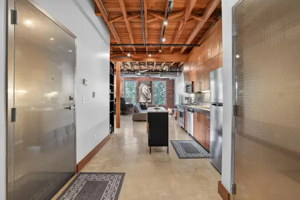 1725 14th Street #207, Sacramento, CA 95811