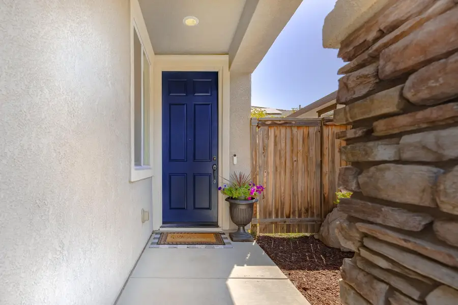 2248 Clearbrook Circle, Roseville, CA 95747 - #3