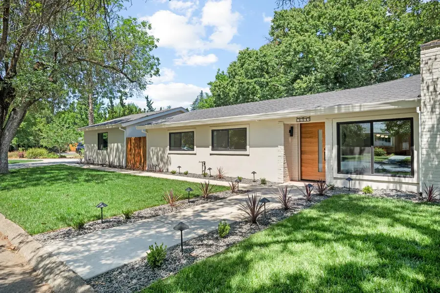 1489 Wentworth Avenue, Sacramento, CA 95822 - #3