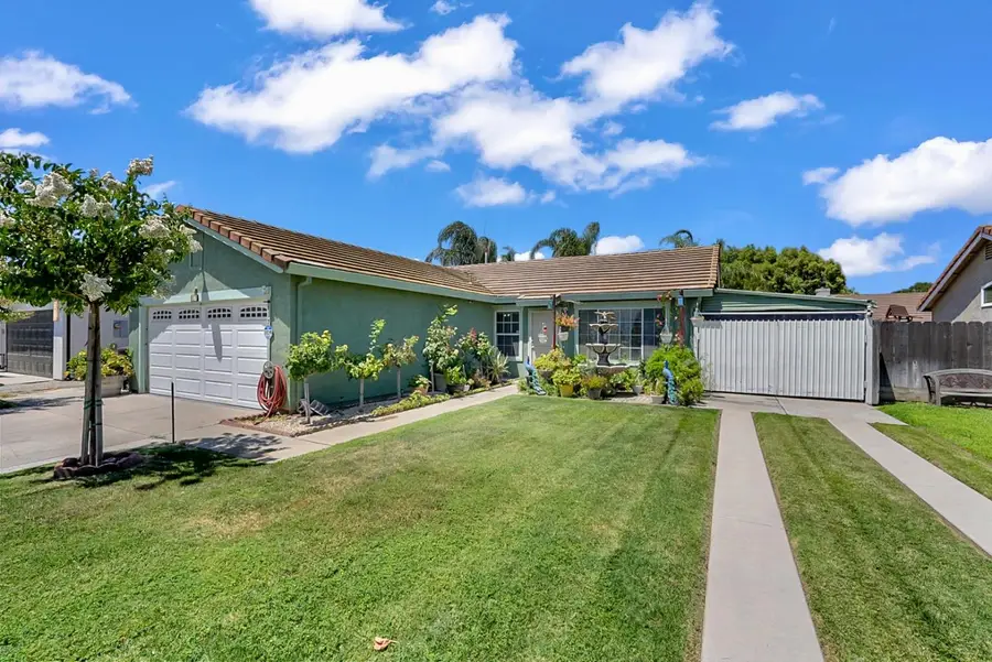 817 N Central Avenue, Modesto, CA 95351 - #2