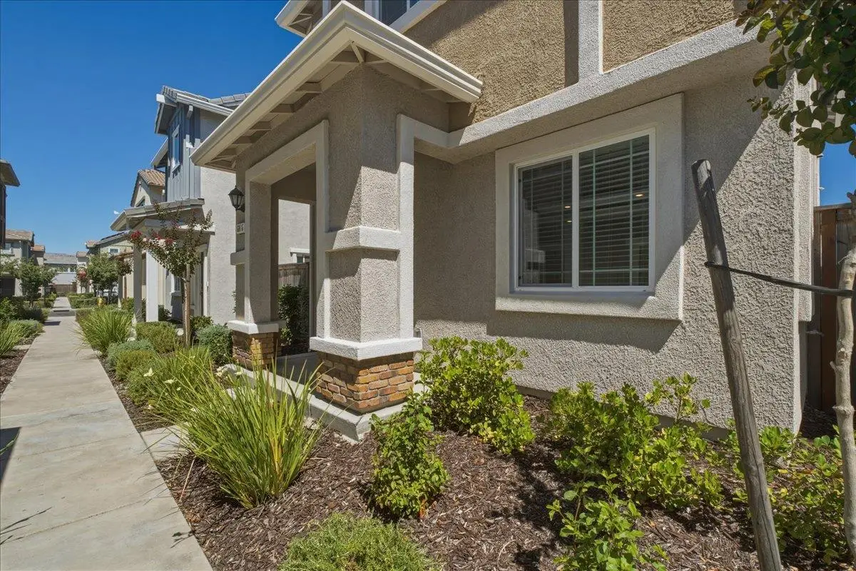 6016 San Rafael Lane, Roseville, CA 95747 - #1