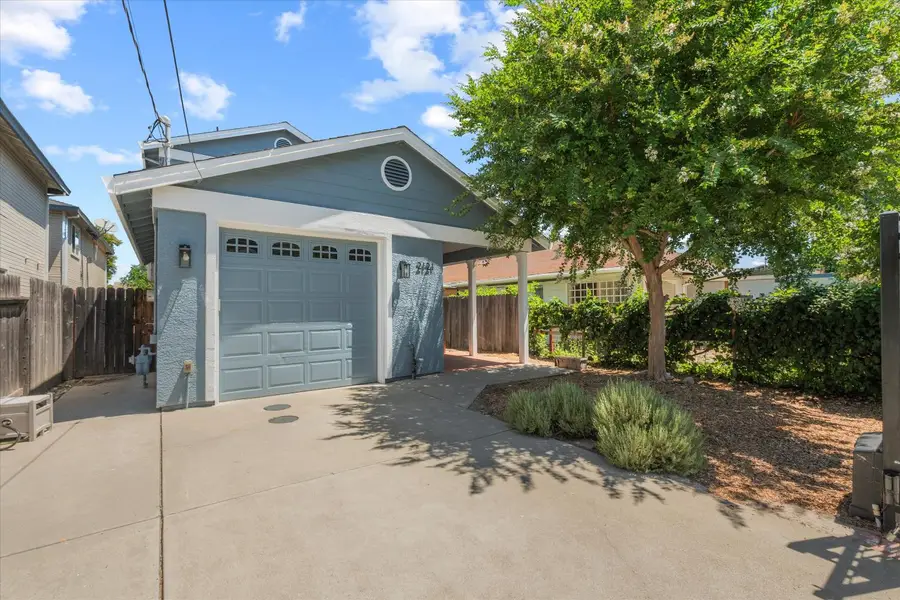 2121 Perkins Way, Sacramento, CA 95818 - #2