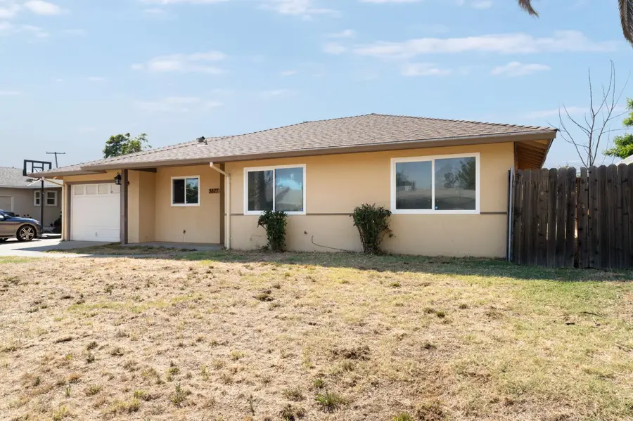 3827 Lankershim Way, North Highlands, CA 95660 - #3