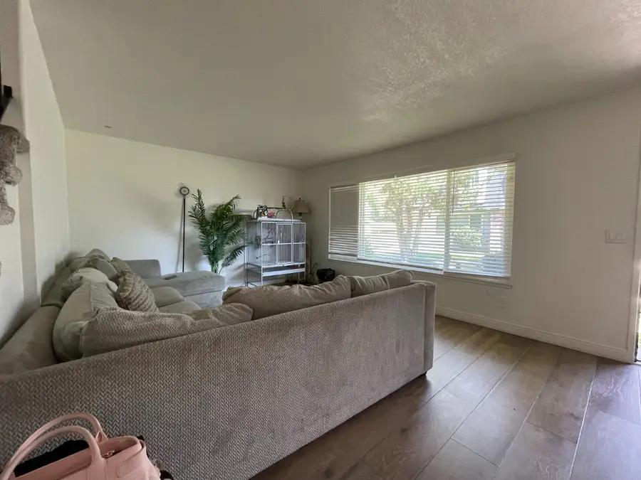 5340 Garfield Avenue #2, Sacramento, CA 95841 - #3