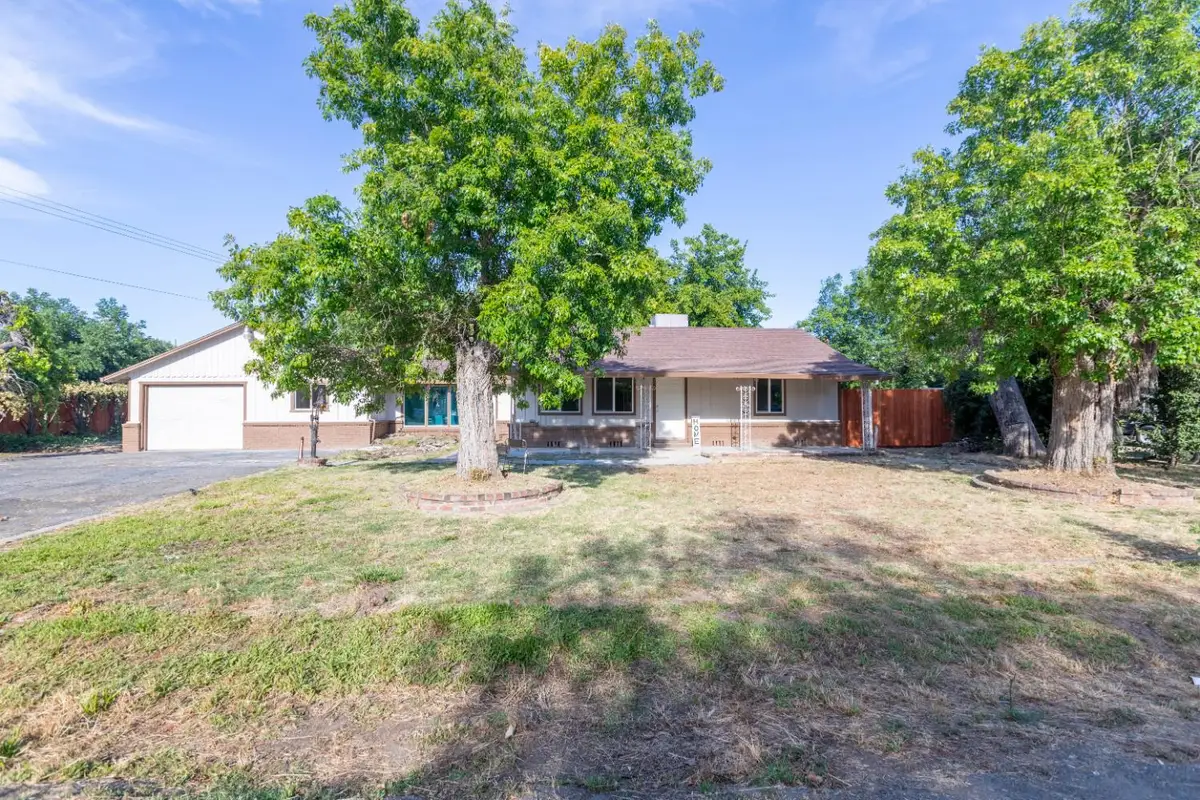 6313 Ring Drive, Sacramento, CA 95824 - #1