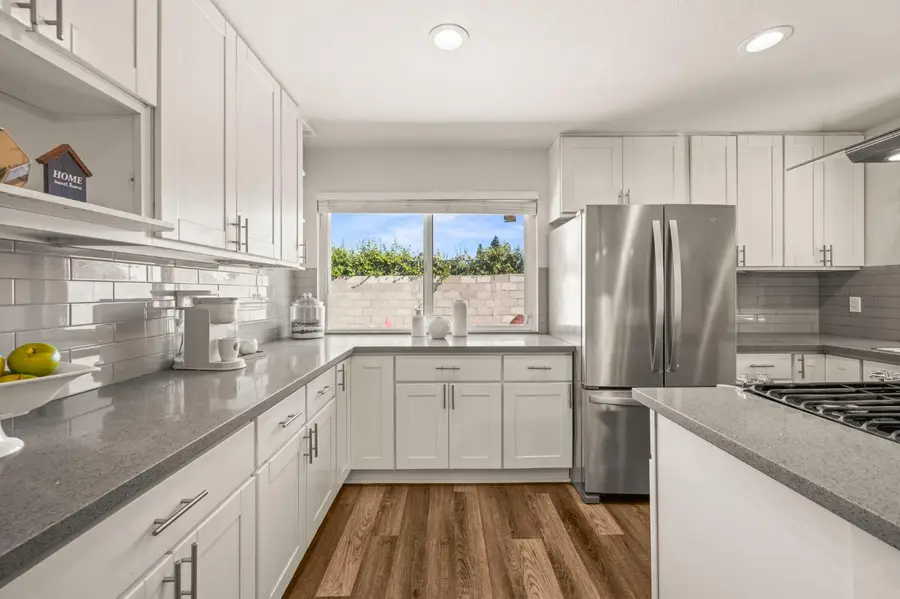 6091 Heath Way, Sacramento, CA 95823 - #3