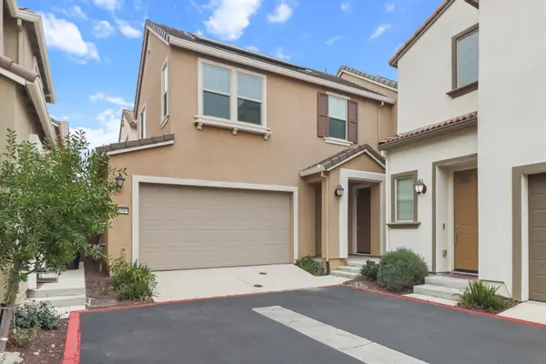 10589 Tenor Way, Elk Grove, CA 95757