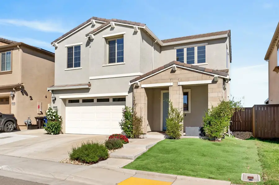 3863 Ivan Way, Rancho Cordova, CA 95742 - #3