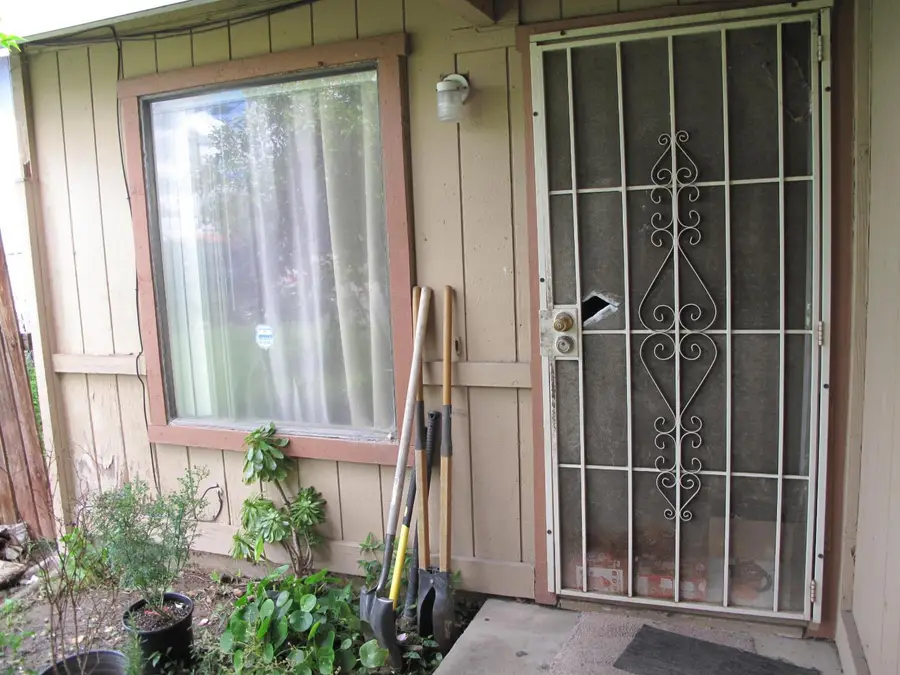 5142 Jackson St, North Highlands, CA 95660 - #2