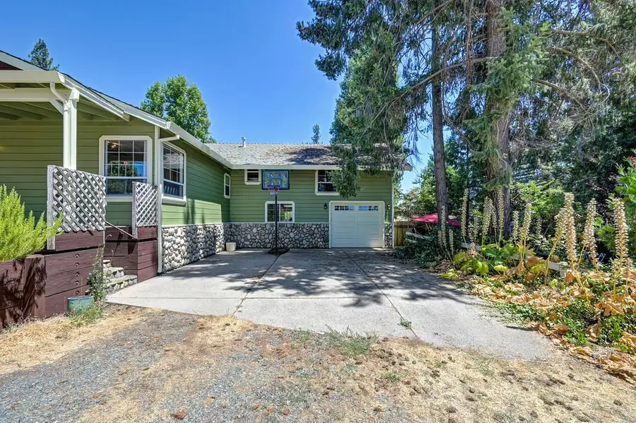 20220 Hummingbird Hill Road, Colfax, CA 95713 - #2